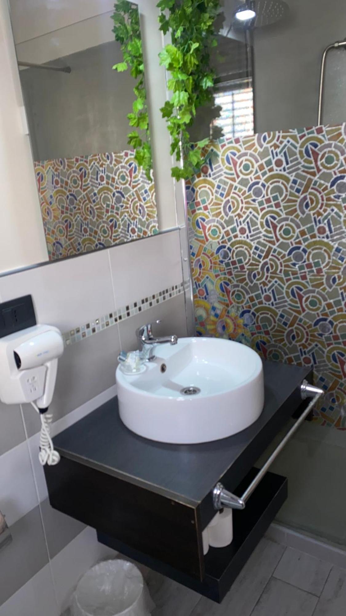 Suitesicily Rooms Palermo Алтавила Миличиа Екстериор снимка
